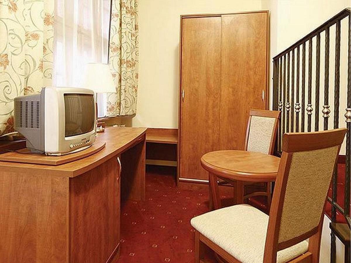 Pensjonat M.F. Hotel Elblag Room photo